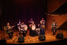 Космическое звучание дестгяха - мост между Востоком и Европой (ФОТО)