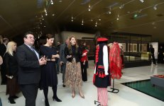 В Баку расцвёл модный сад - стильная визуализация истории народов (ФОТО)