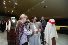 В Баку расцвёл модный сад - стильная визуализация истории народов (ФОТО)