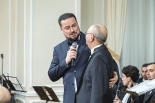 Ветеран Карабахской войны и финалист телепроекта "Голос Украины" представили "Один голос - одно дыхание" (ФОТО)