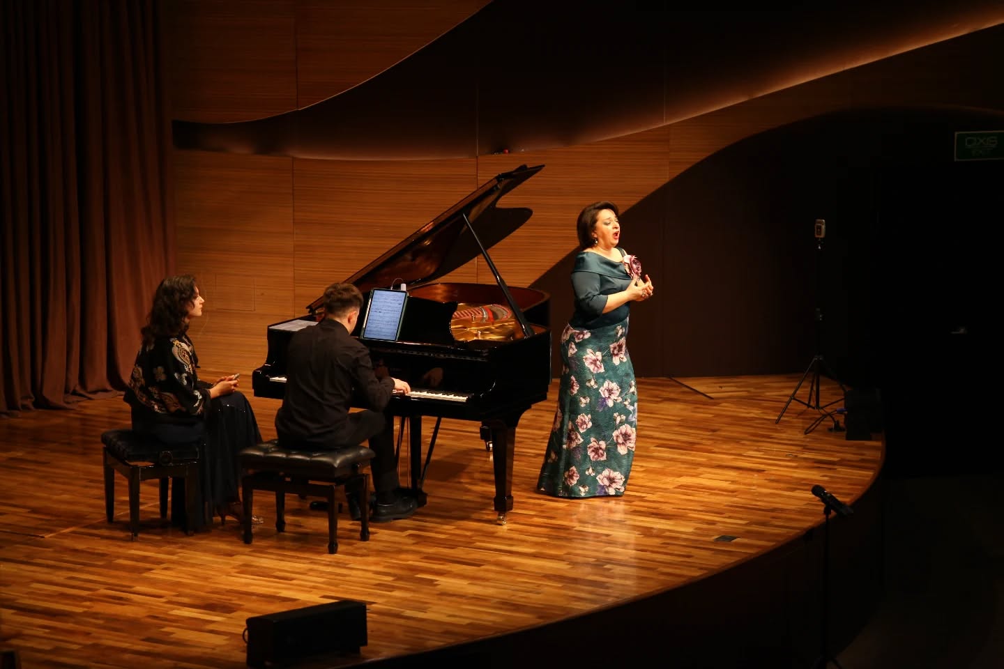 Смерть в экстазе любви на бакинской сцене (ФОТО)