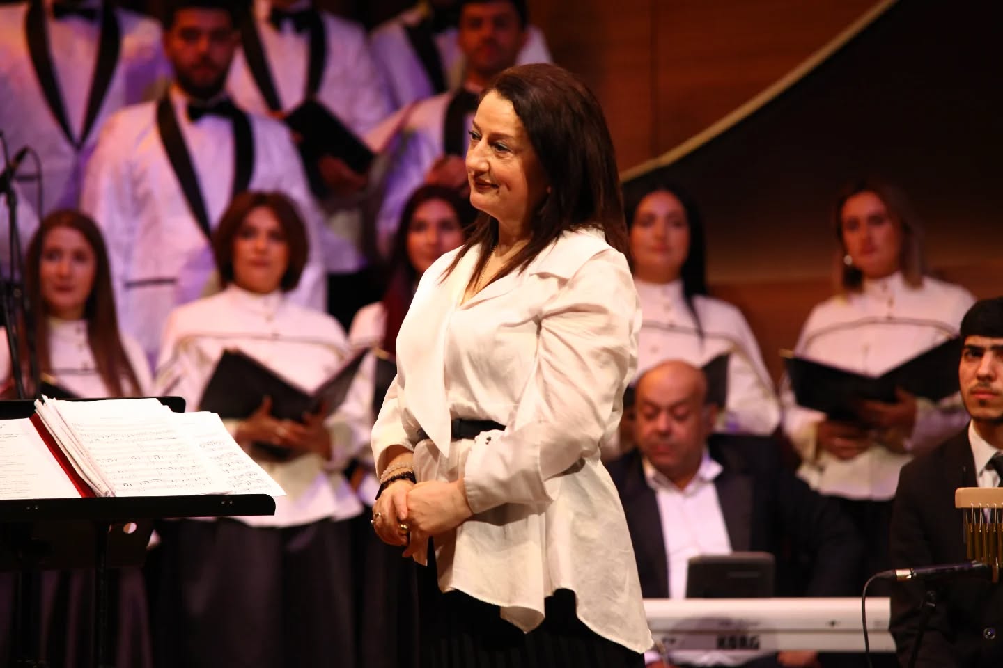 Костюмы и бутафория, сценки и хореографические этюды из азербайджанского кино (ФОТО)