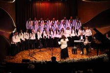 Костюмы и бутафория, сценки и хореографические этюды из азербайджанского кино (ФОТО)