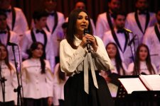 Костюмы и бутафория, сценки и хореографические этюды из азербайджанского кино (ФОТО)