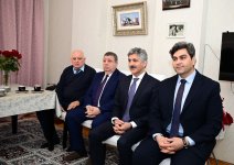Министр культуры посетил народного поэта Азербайджана Наримана Гасанзаде (ФОТО)