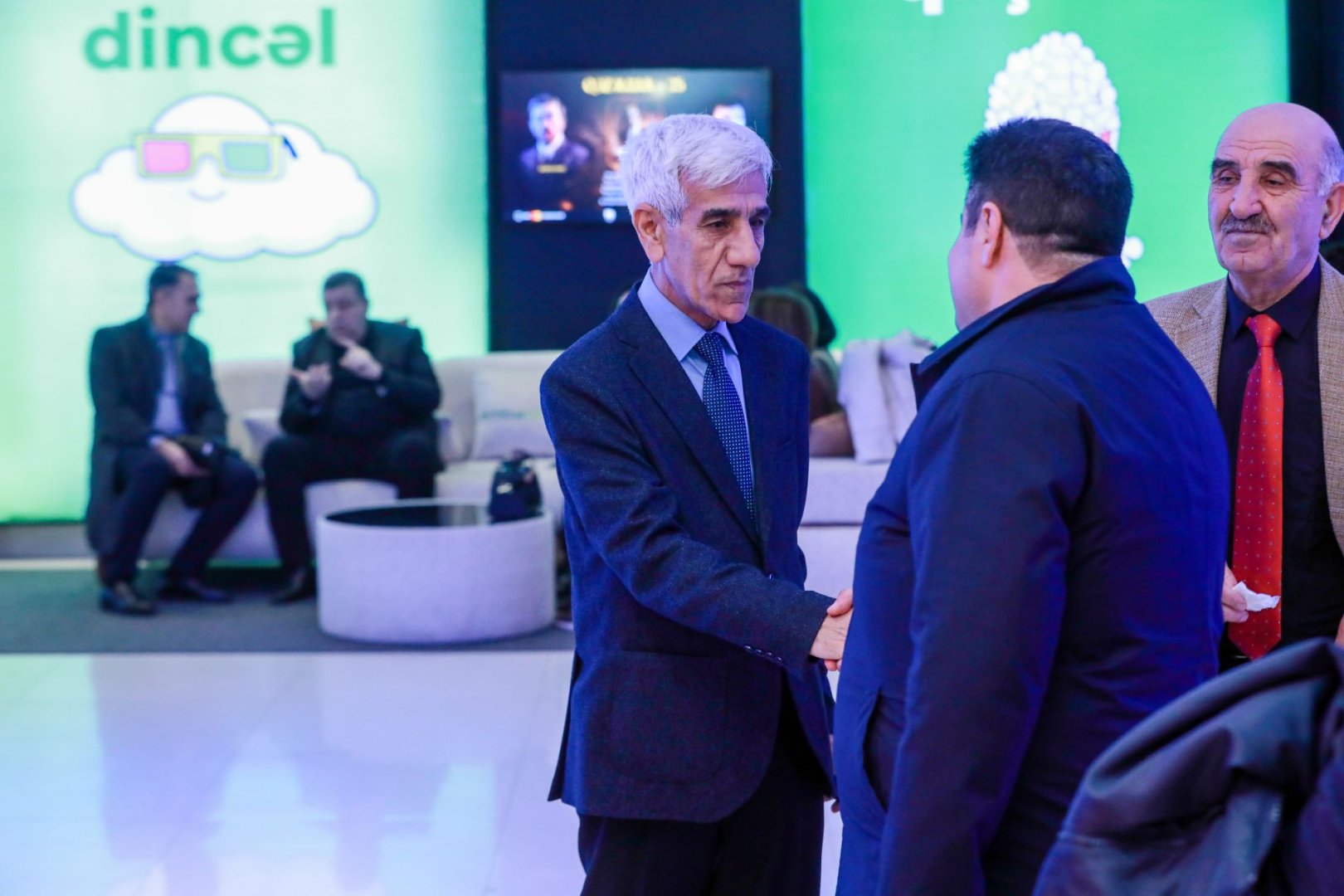 Атмосфера старого Баку с музыкой и поэзией: отмечено 35-летие художественного фильма "Qəzəlxan" (ФОТО