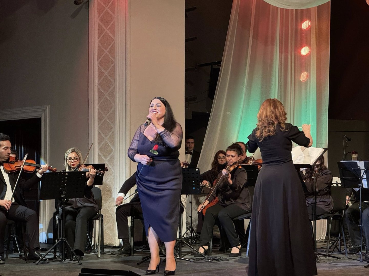 В Баку представлено кино без экрана, но с сердцем и вдохновением… (ФОТО)