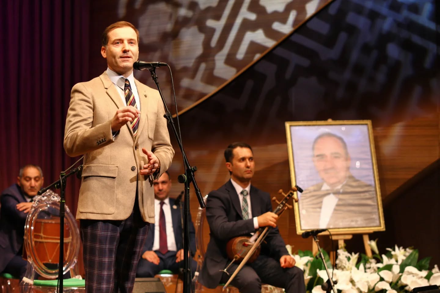 В Международном центре мугама состоялся вечер памяти выдающегося тариста Рамиза Гулиева (ФОТО)