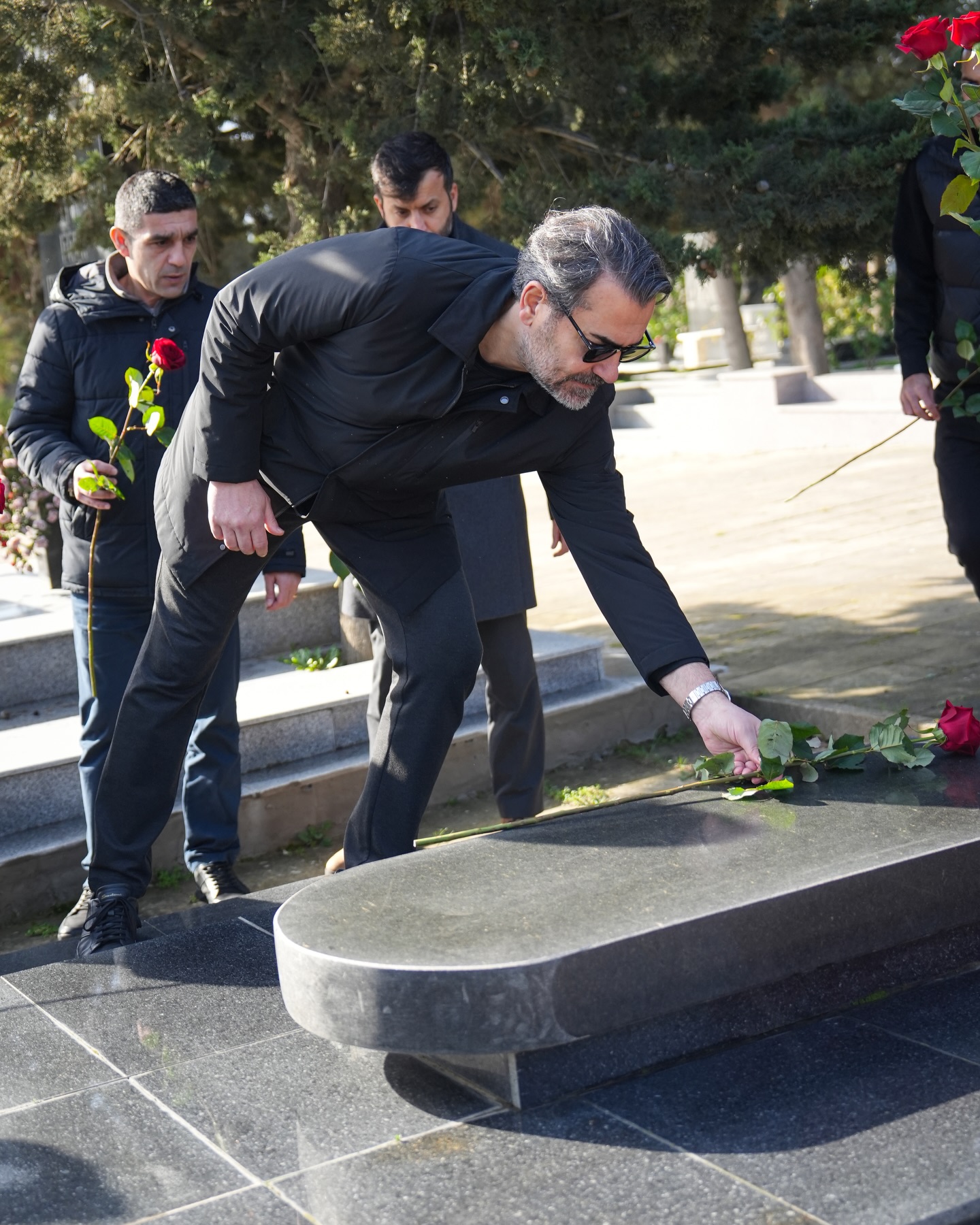 Трибуна имени Банишевского: "Нефтчи" отметил юбилей легендарного форварда (ФОТО)