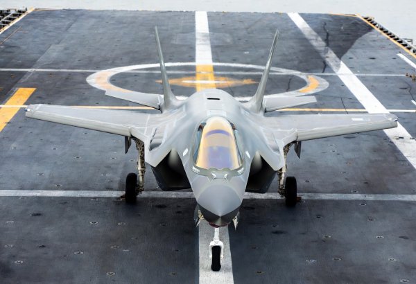 США перебросили на Ближний Восток ещё четыре истребителя F-35C Корпуса морской пехоты