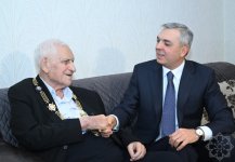 Народному поэту Нариману Гасанзаде вручен орден «Гейдар Алиев» (ФОТО)