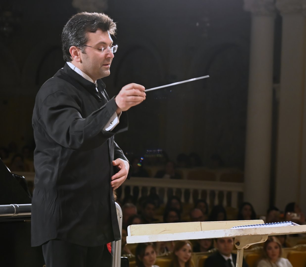 The Lady in Red в сиянии классических шедевров – магия вечера в Баку (ФОТО)