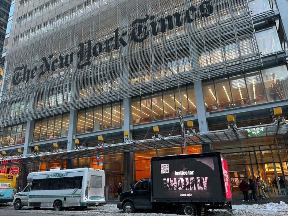 В Нью-Йорке прошла информационная акция в связи с Ходжалинским геноцидом (ФОТО)