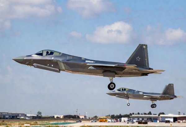 Кувейтские военные по ошибке сбили три американских истребителя - Центральное командование США