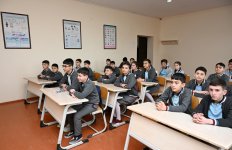 Лейла Алиева и Алена Алиева посетили общеобразовательную школу-интернат и центр STEAM в городе Губа (ФОТО)