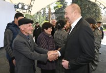 Президент Ильхам Алиев и Первая леди Мехрибан Алиева встретились с жителями города Ходжавенд и села Ходжавенд (ФОТО)