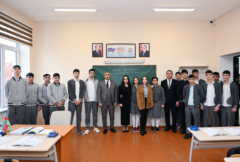 Лейла Алиева и Алена Алиева посетили общеобразовательную школу-интернат и центр STEAM в городе Губа (ФОТО)