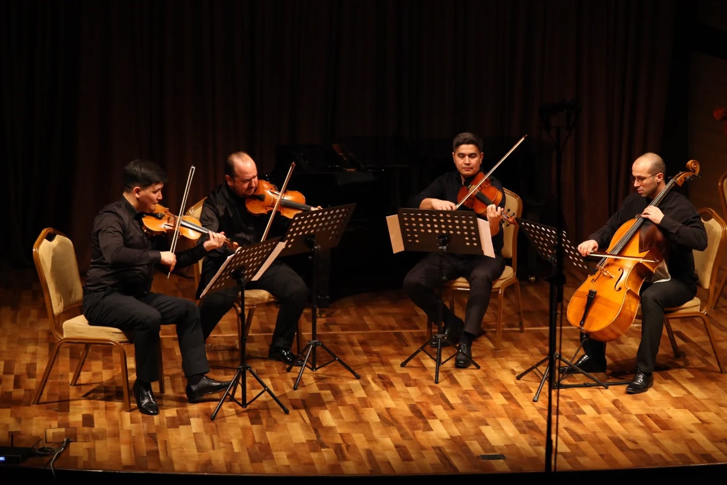 "last postlude-post..." - произведение в котором пауза говорит не меньше, чем звук (ФОТО)