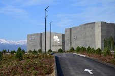 Президент Ильхам Алиев и Первая леди Мехрибан Алиева приняли участие в открытии Мемориала жертвам Ходжалинского геноцида (ВИДЕО/ФОТО)