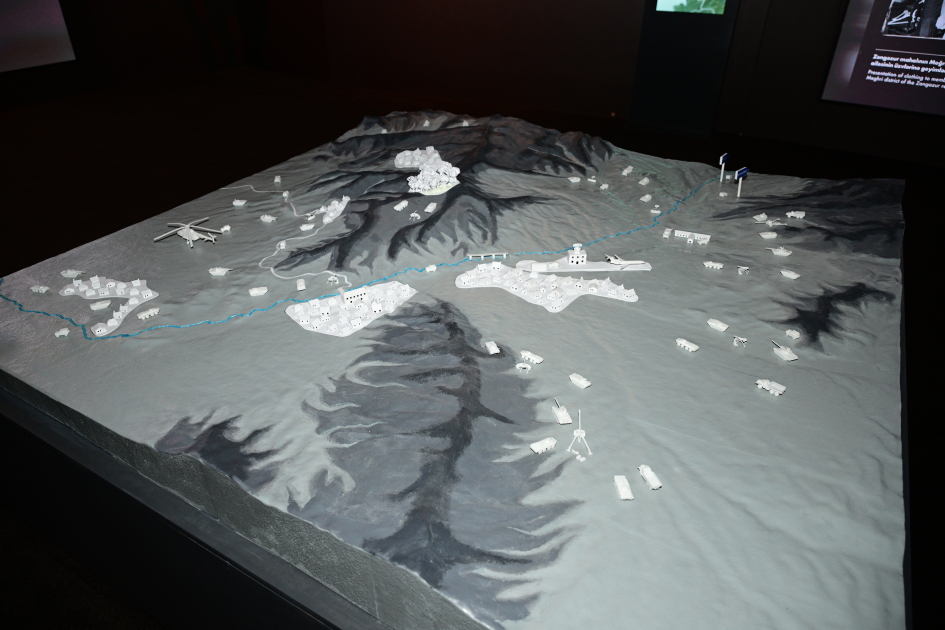 Президент Ильхам Алиев и Первая леди Мехрибан Алиева приняли участие в открытии Мемориала жертвам Ходжалинского геноцида (ВИДЕО/ФОТО)