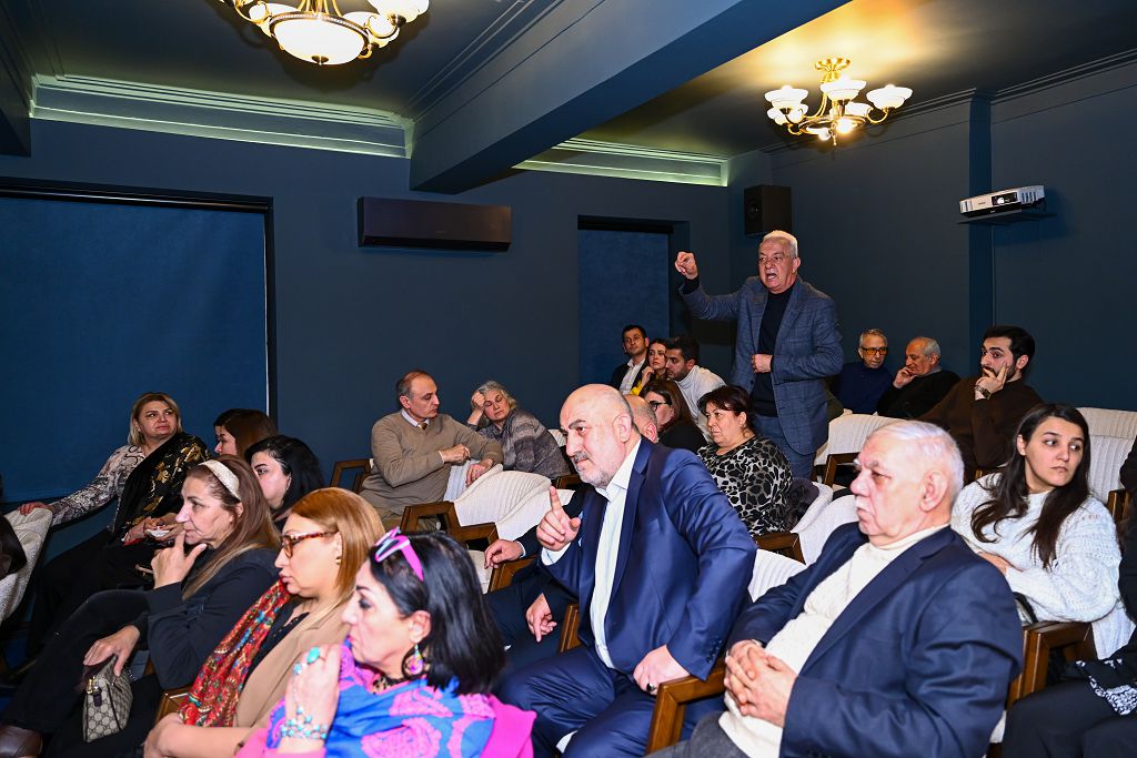 13 судеб, 13 голосов Ходжалы: ожившая память на экране (ФОТО)