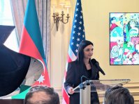 В Вашингтоне открылась выставка "Крик Ходжалы" - над серией художник работал десять лет (ФОТО)