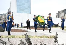 Премьер-министр Эфиопии посетил Парк Победы в Баку (ФОТО)