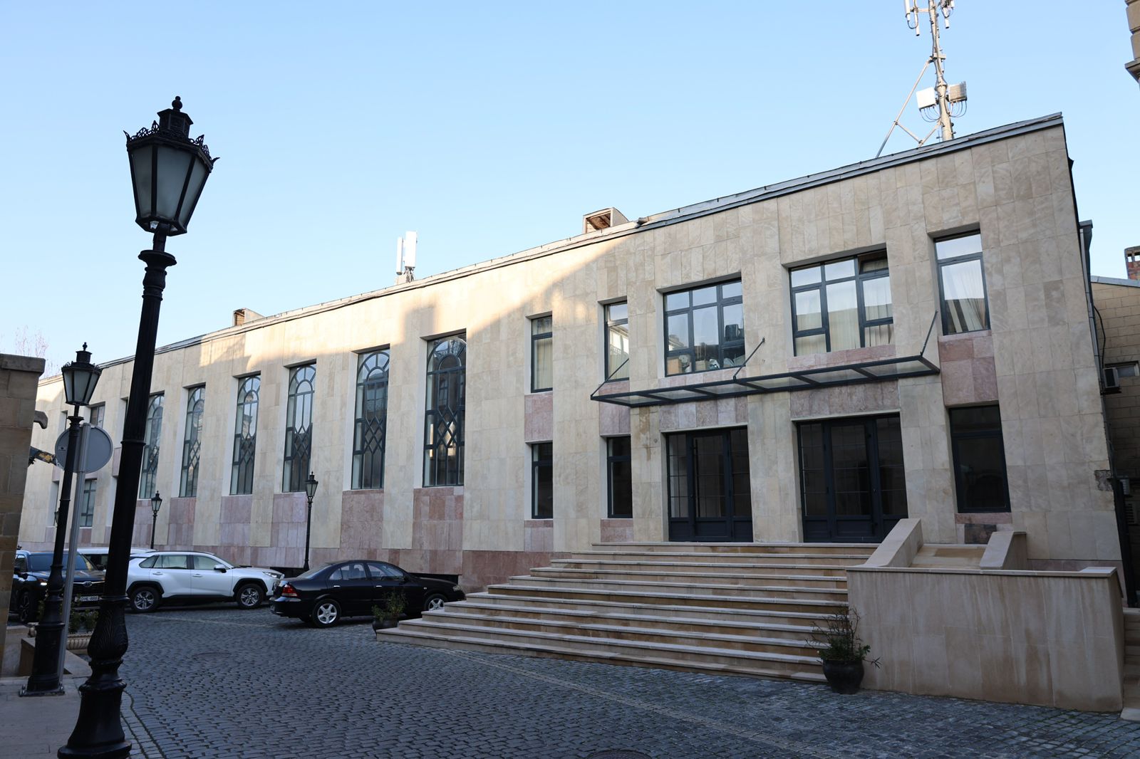 Ичеришехер как модель устойчивого исторического города: стратегия развития и государственная поддержка (Интервью) (ФОТО)