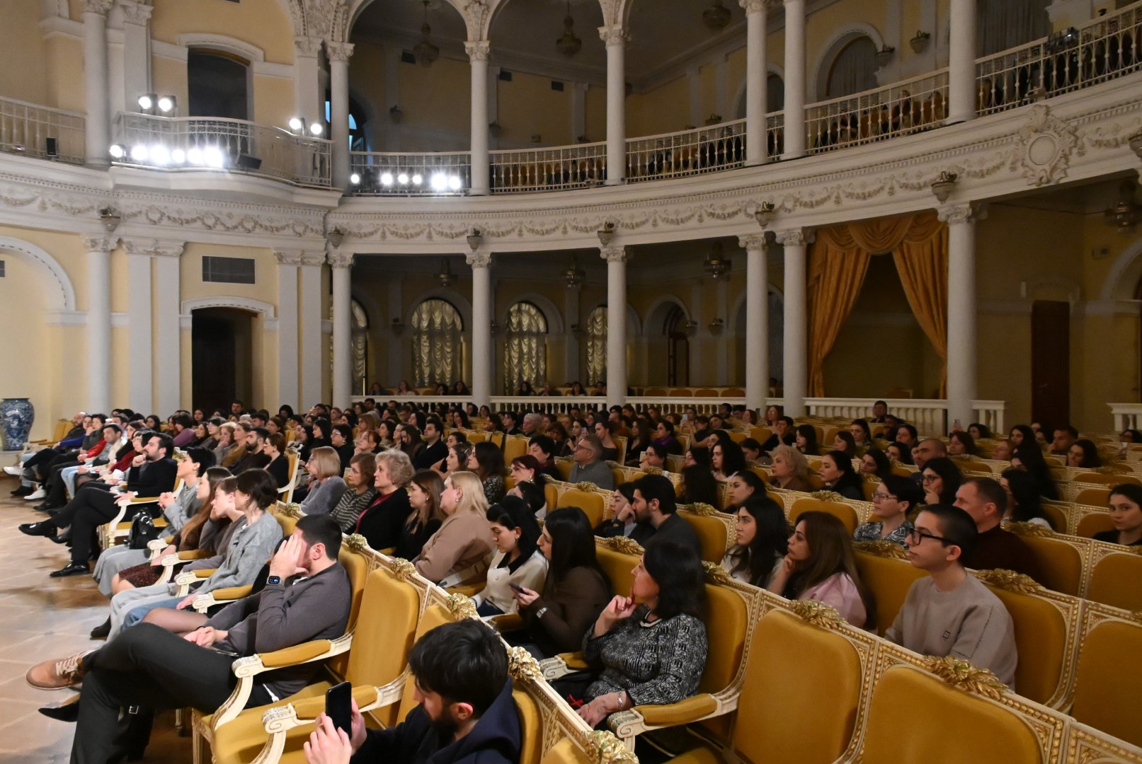 Южная Корея и Азербайджан на одной волне - сквозь эпохи и стили (ФОТО)