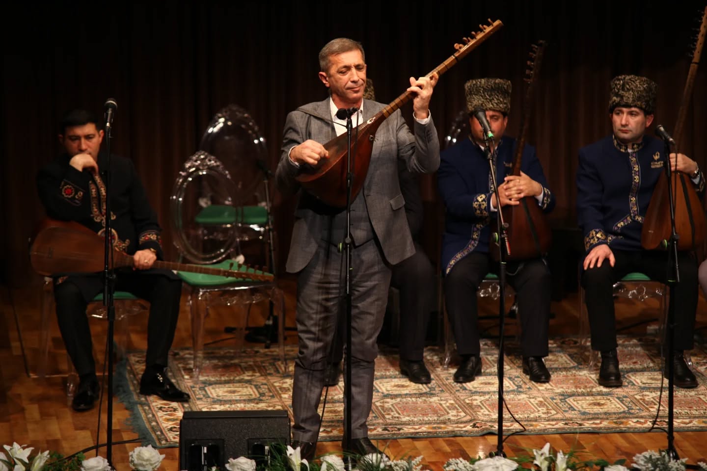 "Звук саза, дыхание слова": В память об Эльхане Мамедли (ФОТО)