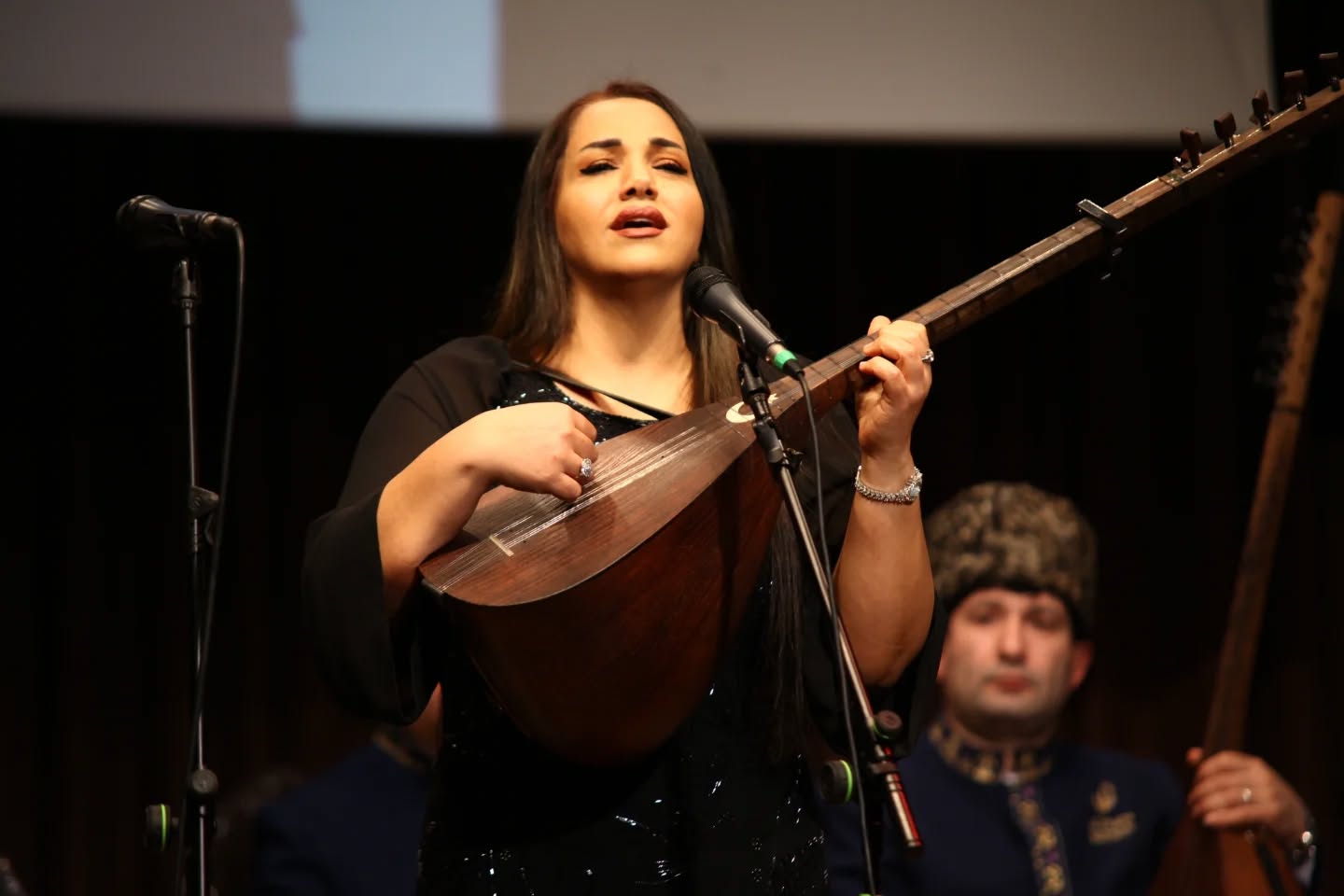 "Звук саза, дыхание слова": В память об Эльхане Мамедли (ФОТО)