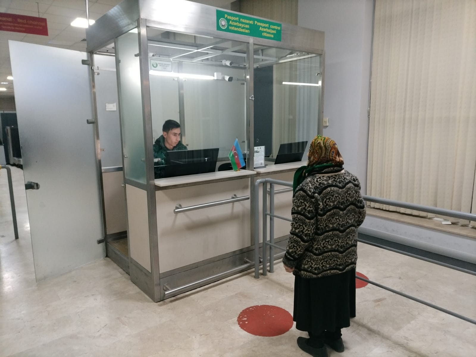 Семь граждан Азербайджана эвакуированы из Ирана (ФОТО)