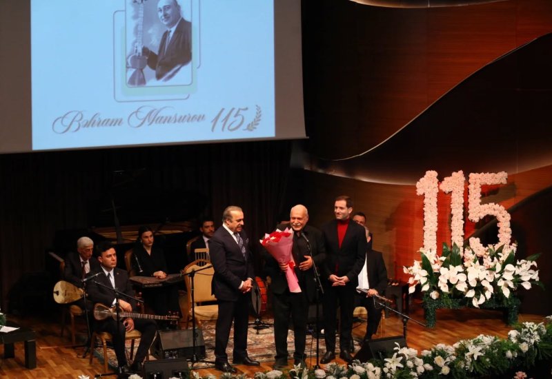 В Баку состоялся торжественный вечер к 115-летию выдающегося тариста Бахрама Мансурова (ФОТО)