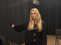 Самира и Медведь – как конфликт с кредитором перерастает в любовь (ФОТО)