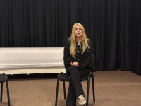 Самира и Медведь – как конфликт с кредитором перерастает в любовь (ФОТО)