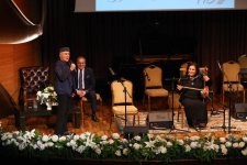 В Баку состоялся торжественный вечер к 115-летию выдающегося тариста Бахрама Мансурова (ФОТО)