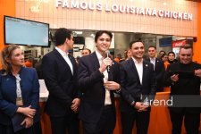 В Азербайджане открылся первый ресторан американской сети Popeyes (ФОТО)