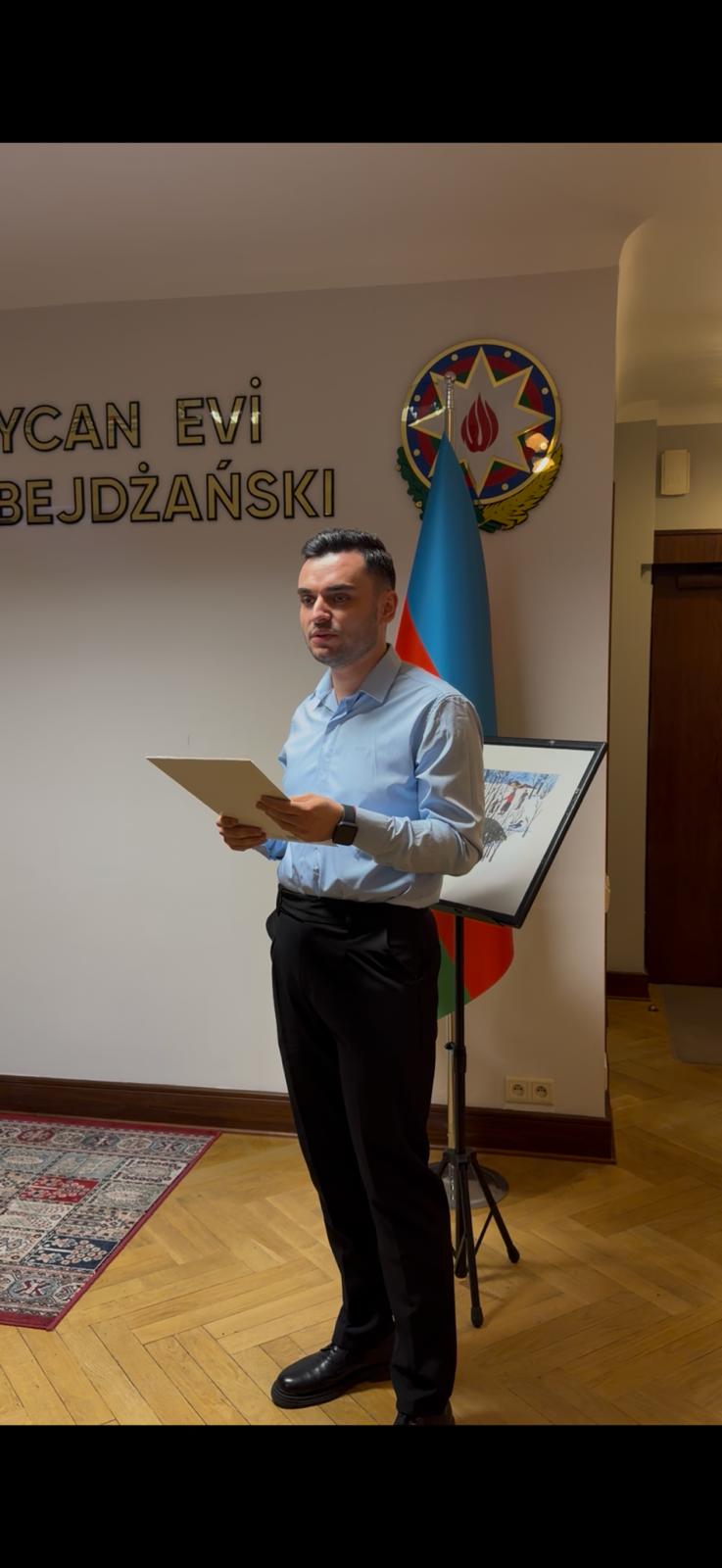 В Варшаве продемонстрирован фильм "Набат", повествующий о Карабахской войне (ФОТО)