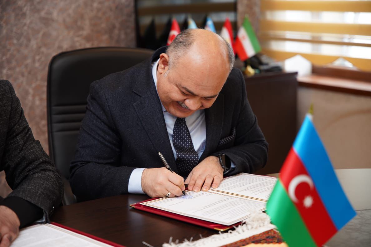 Между театрами Баку и Шеки подписан меморандум о сотрудничестве (ФОТО)