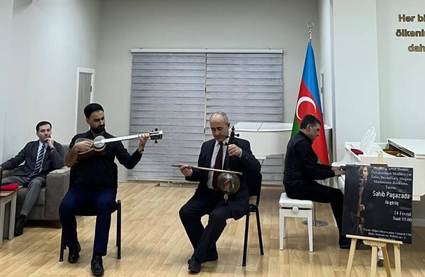 Искусство тара объединяет поколения азербайджанцев (ФОТО)