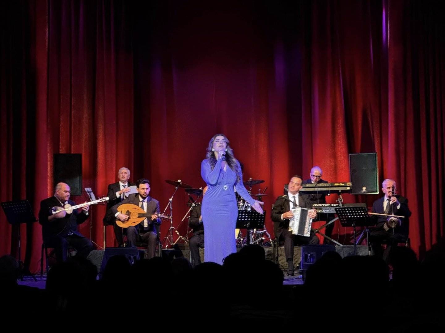 Легенда азербайджанской музыки в фокусе вечера "İntizar" – с теплотой и проникновенностью (ФОТО)