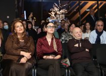 Картины, от которых замирает дыхание. Магия суфизма Джамили Гашимовой (ФОТО)