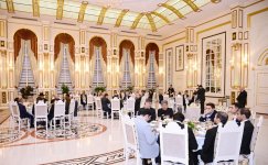 Лейла Алиева и Арзу Алиева приняли участие в церемонии ифтара, состоявшегося по случаю священного месяца (ФОТО)