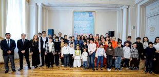 Танцы величественных гор и душевные мелодии Азербайджана (ФОТО)