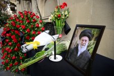 Президент Ильхам Алиев побывал в посольстве Ирана в Азербайджане и выразил соболезнования (ФОТО)