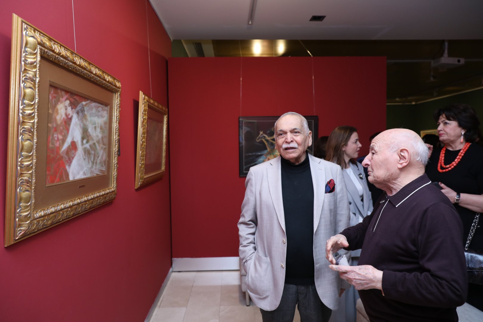 Картины, от которых замирает дыхание. Магия суфизма Джамили Гашимовой (ФОТО)