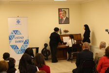 В Габале прошли мастер-классы по исполнению на фортепиано и таре (ФОТО)