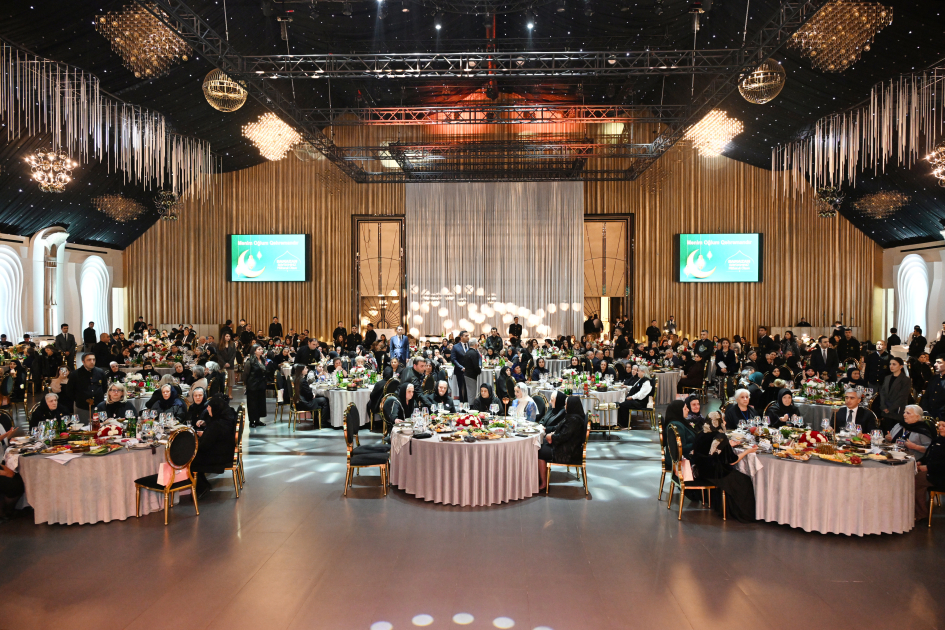 Вице-президент Фонда Гейдара Алиева Лейла Алиева приняла участие в ифтаре вместе с семьями шехидов (ФОТО)