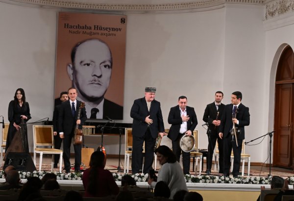 В Баку состоялся вечер памяти мастера мугама Гаджибабы Гусейнова (ФОТО)