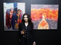О чувствах, вдохновении и женском восприятии мира – в Баку открылась выставка в честь 8 Марта (ФОТО)